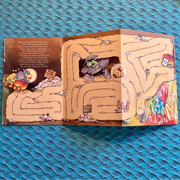 1983/84 Rainbow Brite Color book/Card - Picture 14 of 16